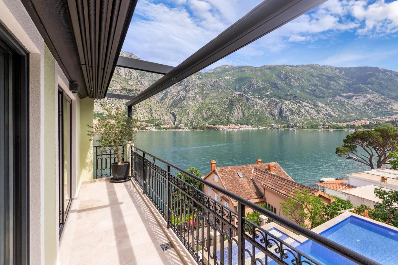 Dekaderon Lux Apartments Kotor Bagian luar foto