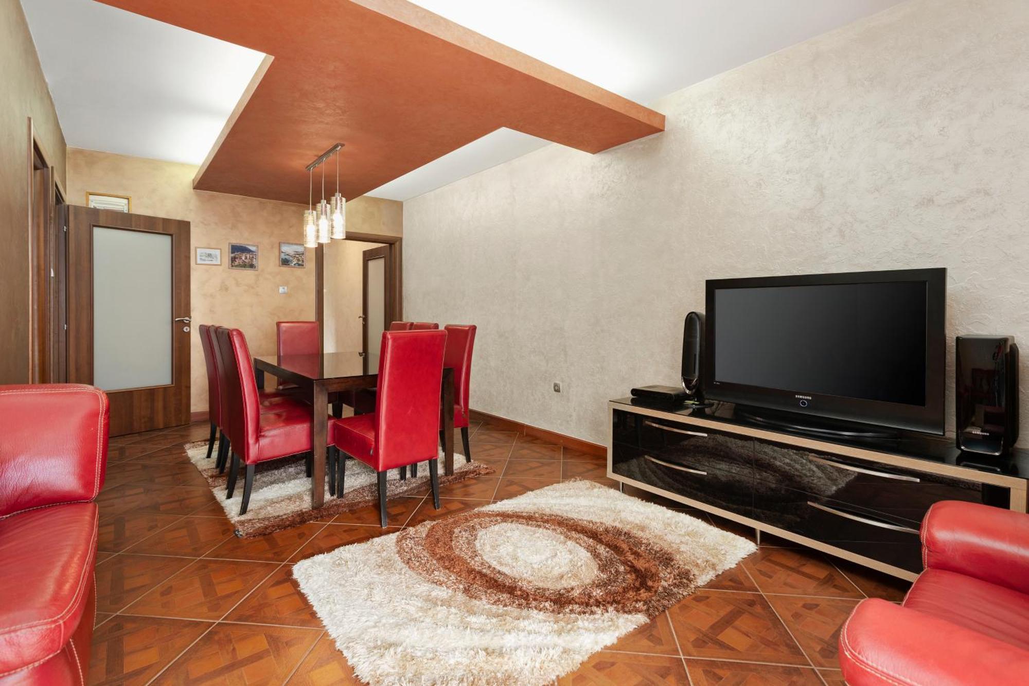 Dekaderon Lux Apartments Kotor Bagian luar foto
